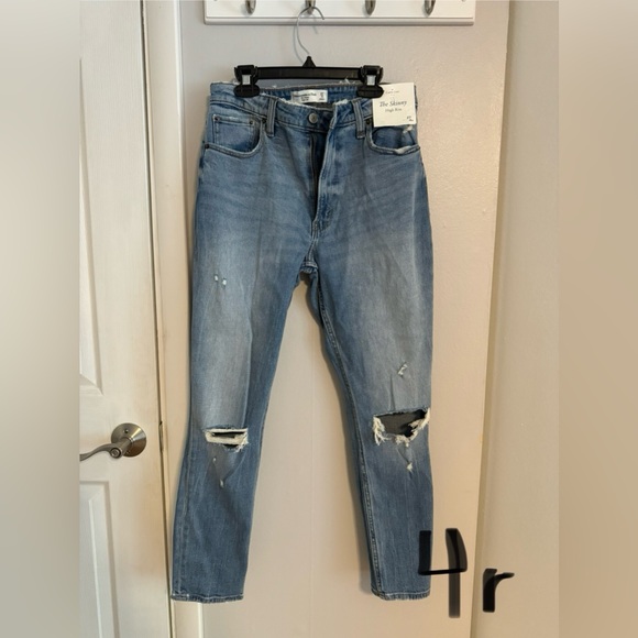 Abercrombie Jeans - Picture 1 of 1